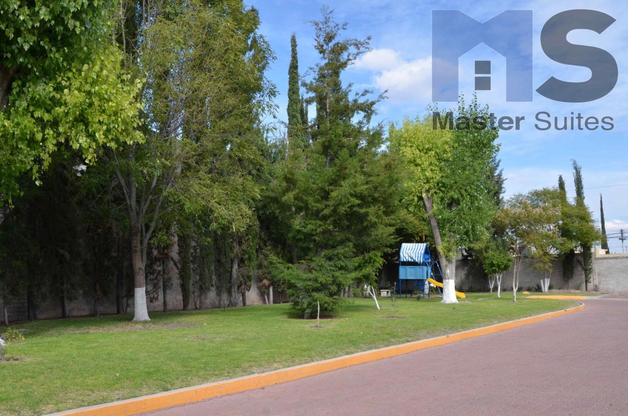 +MS +Fascinante Suite +Alberca y Jardines + Bernardo Quintana 18B Mendiola Esterno foto
